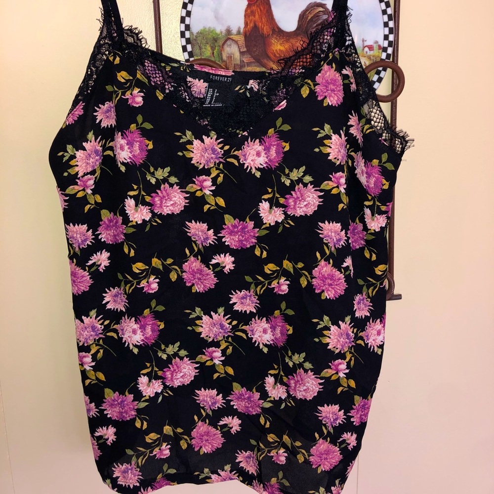 Forever 21 lace tank top